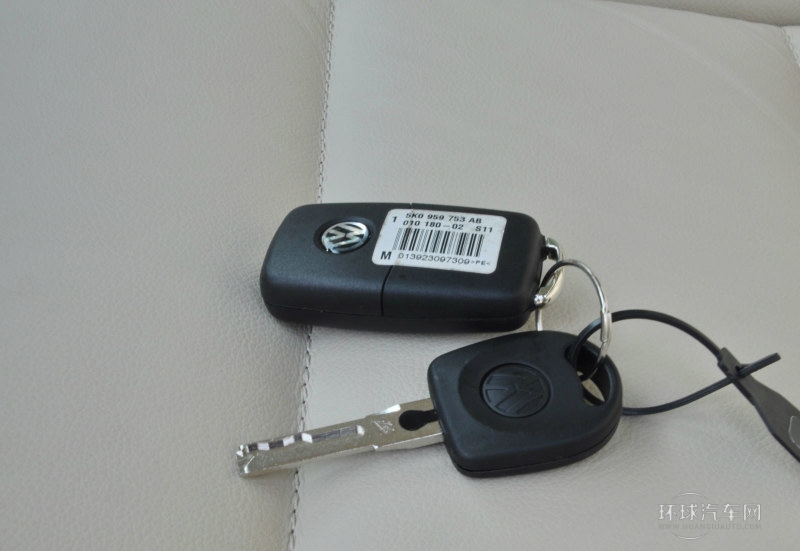 2013款 1.8TSI 自動四驅(qū)舒適版