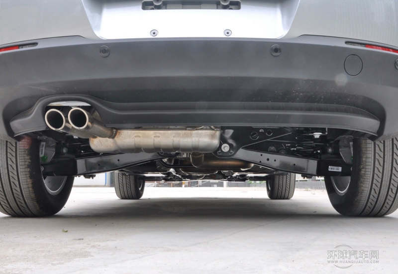 2013款 1.8TSI 自動四驅舒適版