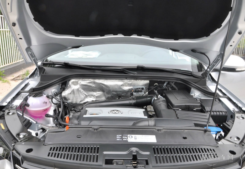 2013款 1.8TSI 自動四驅舒適版