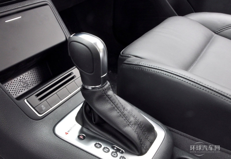 2013款 1.8TSI 自動四驅舒適版