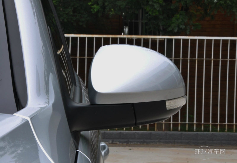 2013款 1.8TSI 自動四驅(qū)舒適版