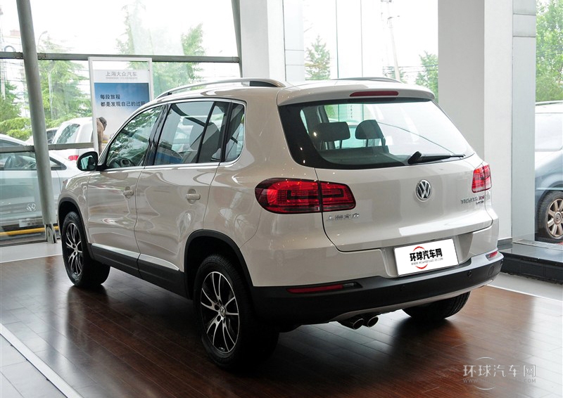 2013款 1.8TSI 自動(dòng)四驅(qū)豪華型