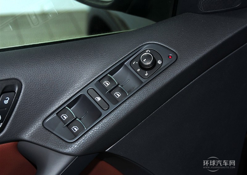 2013款 2.0TSI 自動四驅旗艦版