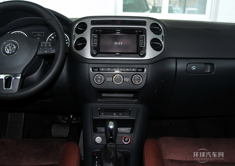 2013款 2.0TSI 自動(dòng)四驅(qū)旗艦版