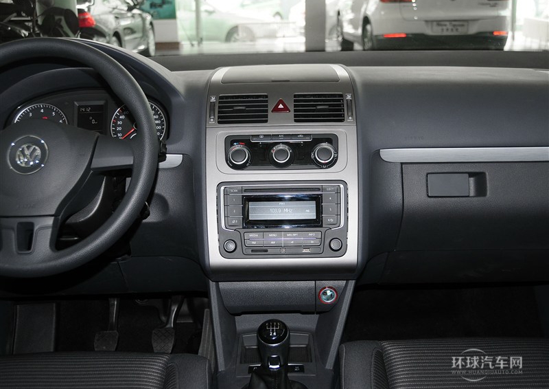 2013款 1.4T 手動(dòng)風(fēng)尚版5座