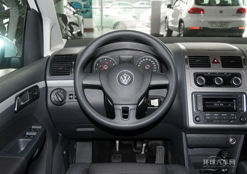 2013款 1.4T 手動(dòng)風(fēng)尚版5座