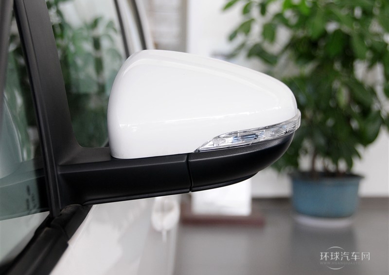 2013款 1.4T 手動風(fēng)尚版5座