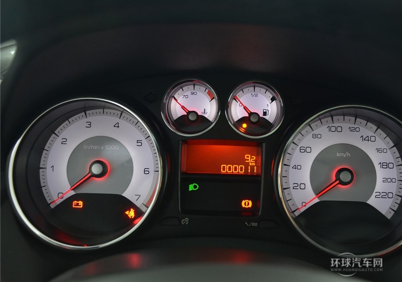 2014款 樂享版 2.0L 手動風(fēng)尚型