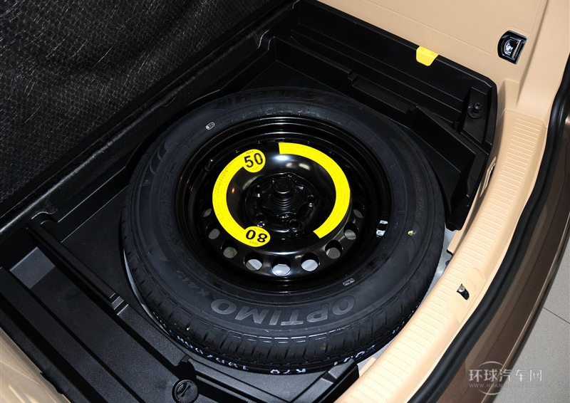 2013款 1.4T 手動舒適版5座