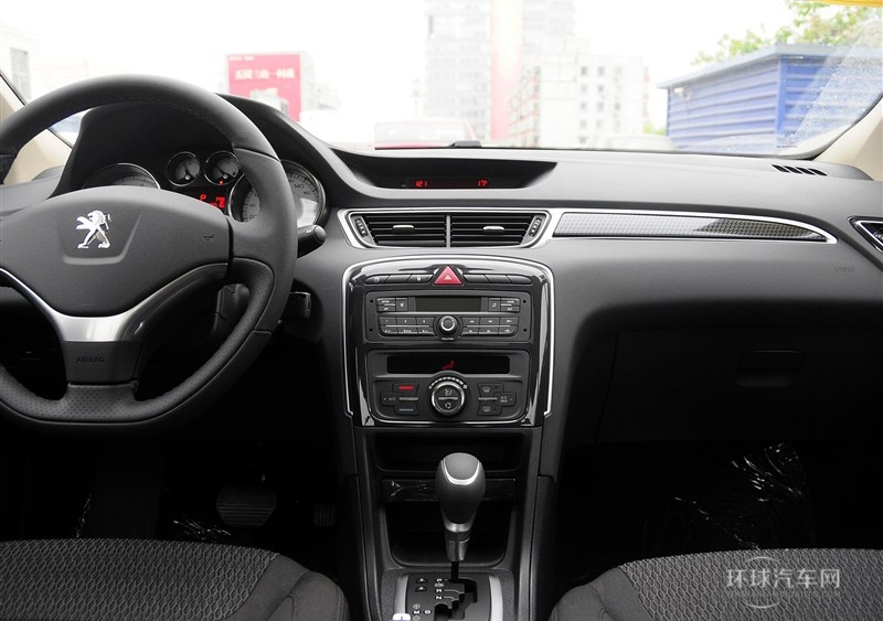 2014款 樂(lè)享版 1.6L 自動(dòng)風(fēng)尚型