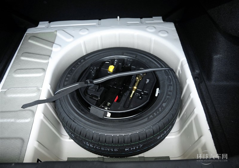 2014款 樂享版 1.6L 手動(dòng)風(fēng)尚型