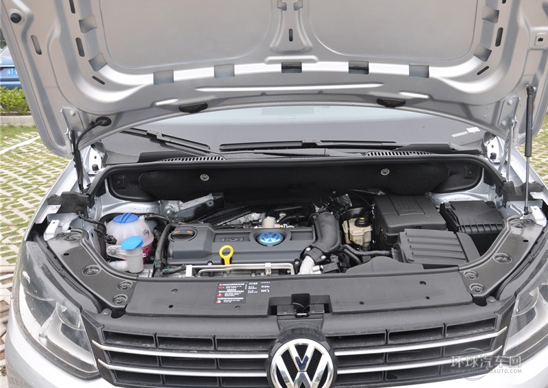 2013款 1.4T 自動(dòng)璀璨版7座