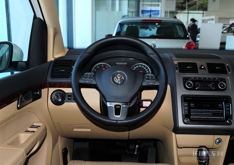 2013款 1.4T 自動睿智版5座