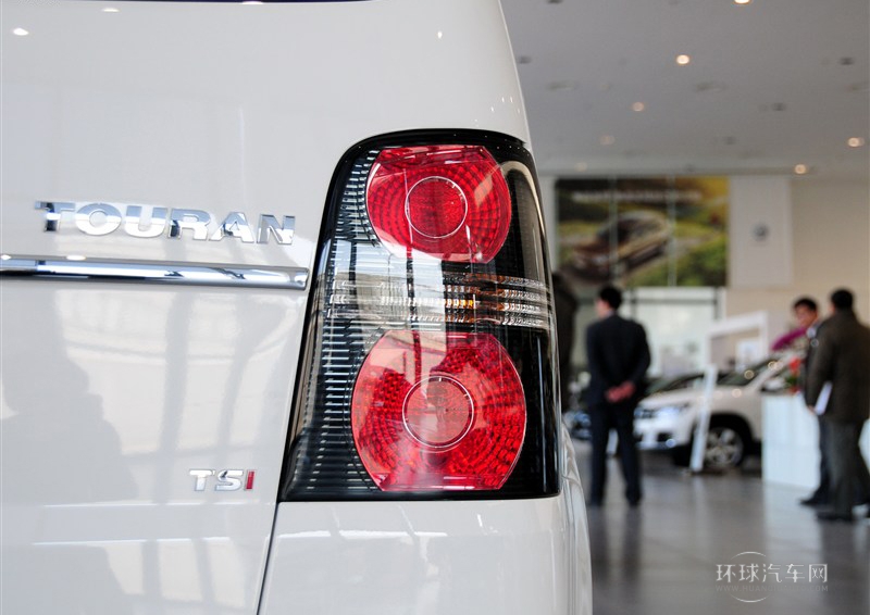 2013款 1.4T 自動睿智版5座