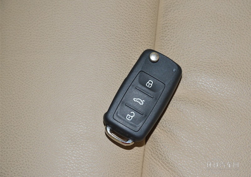 2013款 1.4T 自動睿智版7座