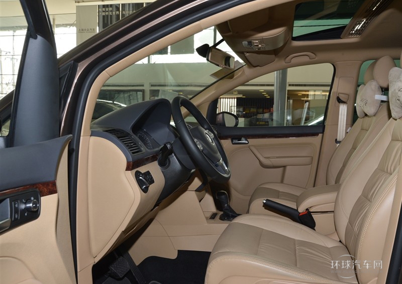 2013款 1.4T 自動睿智版7座