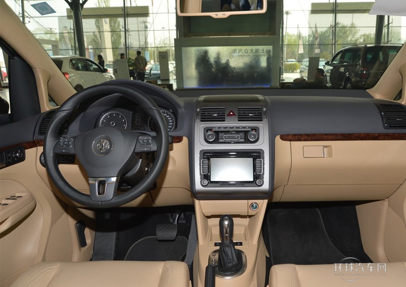 2013款 1.4T 自動(dòng)睿智版7座