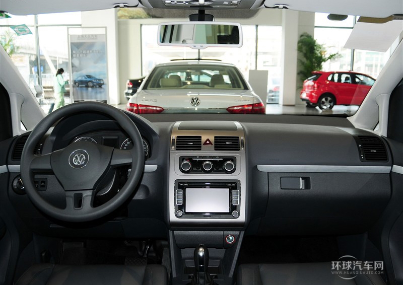 2013款 1.4T 自動舒適版5座