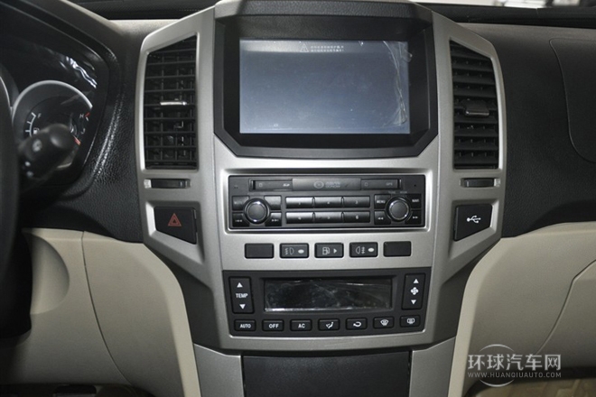 2012款 2.4L 手動兩驅豪華版