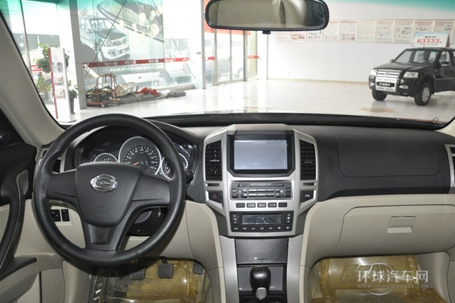 2012款 2.4L 手動兩驅(qū)豪華版