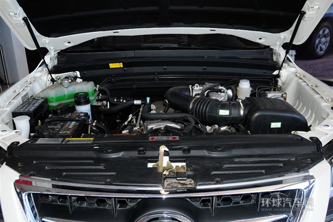 2012款 2.4L 自動(dòng)汽油四驅(qū)天窗版