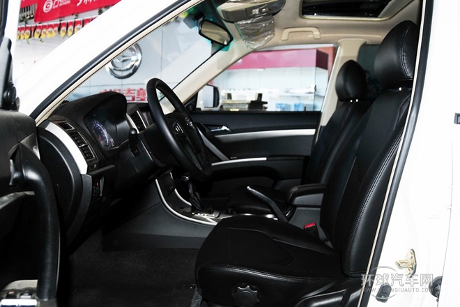 2012款 2.4L 自動(dòng)汽油四驅(qū)天窗版