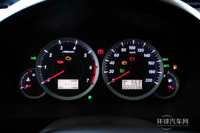 2012款 2.4L 自動汽油四驅天窗版