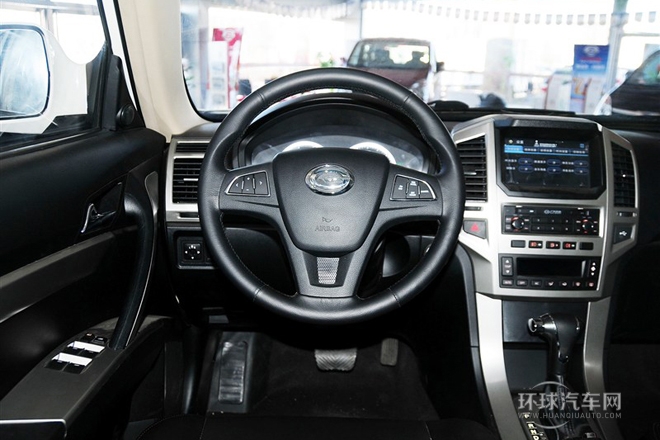 2012款 2.5T 手動柴油兩驅時尚版