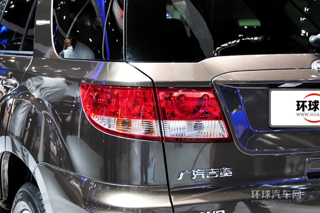 2012款 2.5T 手動柴油兩驅(qū)時尚版