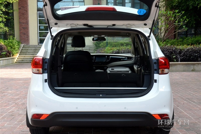 2013款 2.0L 7座自動豪華版 國V