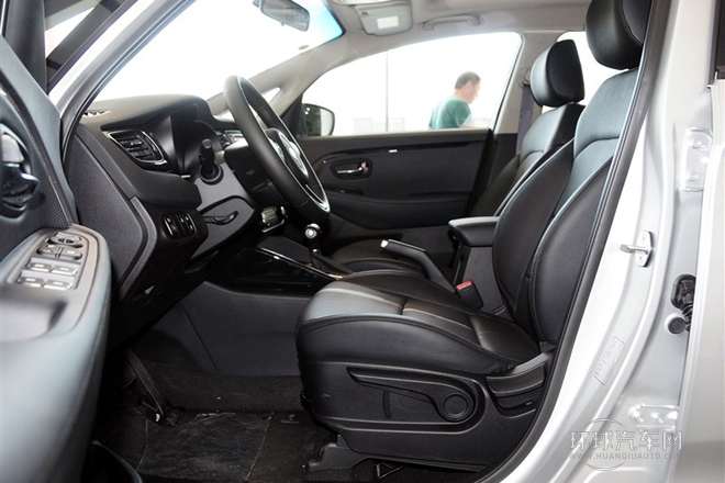 2013款 2.0L 7座自動舒適版 國V