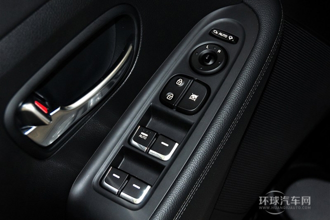 2013款 2.0L 7座自動(dòng)標(biāo)準(zhǔn)版 國(guó)V