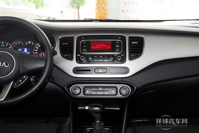 2013款 2.0L 7座自動標準版 國V