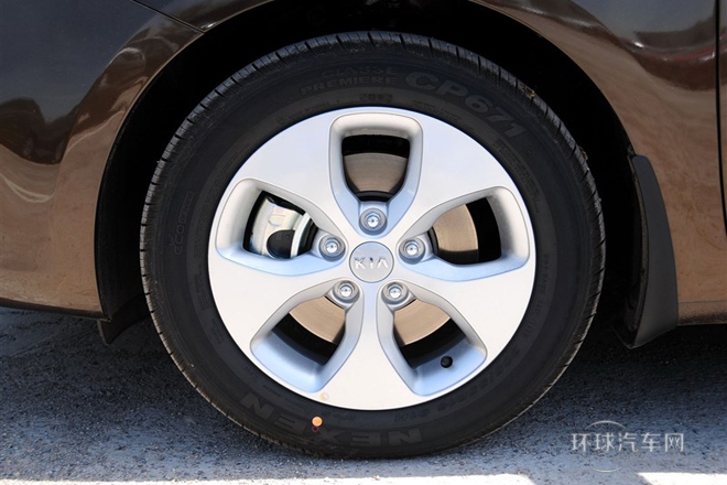 2013款 2.0L 5座自動舒適版 國V