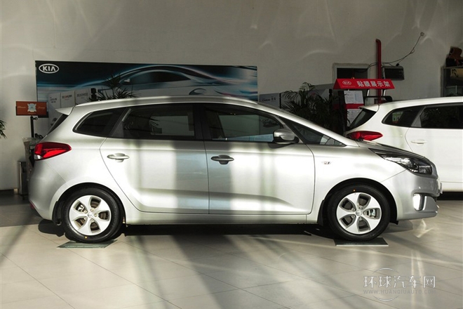 2013款 2.0L 7座自動標準版 國IV