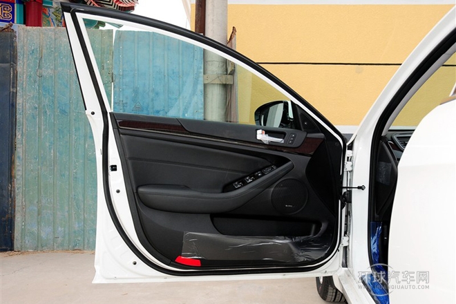 2013款 2.4L 精英型 國IV