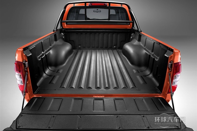 2010款 2.2L汽油標準型