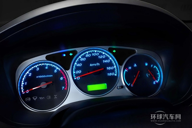 2010款 2.2L汽油標準型