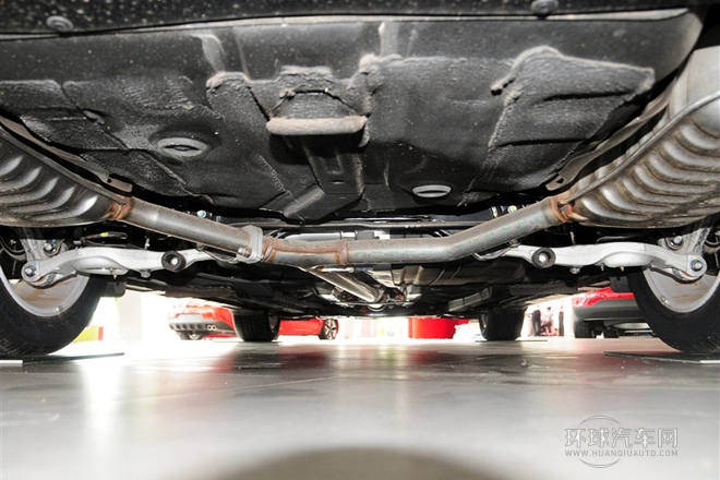 2013款 2.4L 商務天窗型 國IV