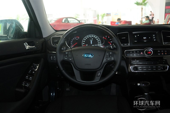 2013款 2.4L 商務天窗型 國IV