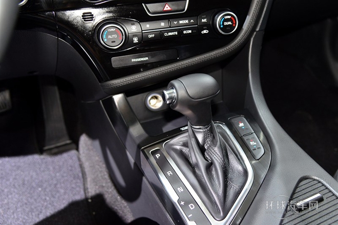 2014款 2.0L Hybrid 旗艦版