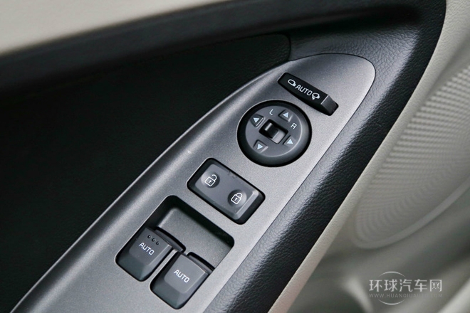 2014款 2.0L 旗艦版