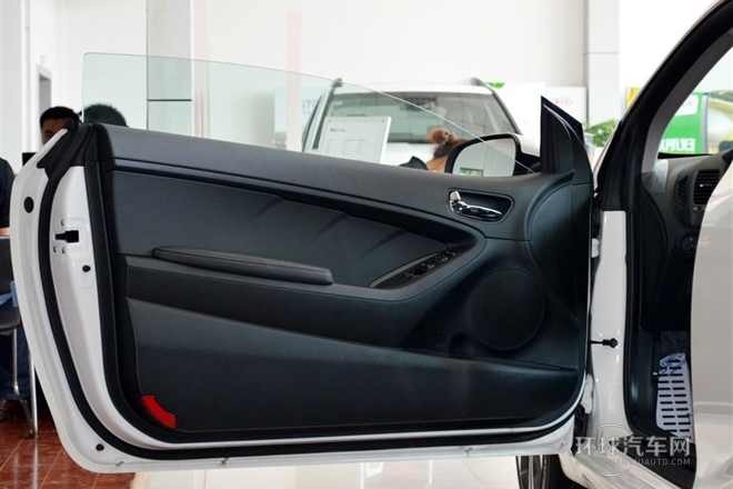 2014款 2.0L 豪華版