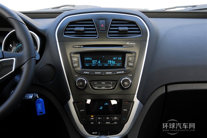 2012款 2.0L 手動兩驅豪華版