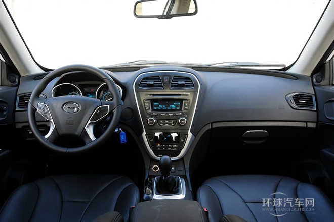 2012款 2.0L 手動兩驅(qū)豪華版
