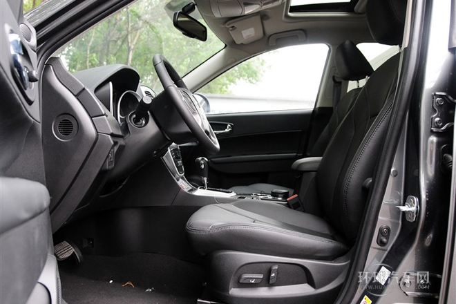 2012款 2.0L 自動兩驅豪華版