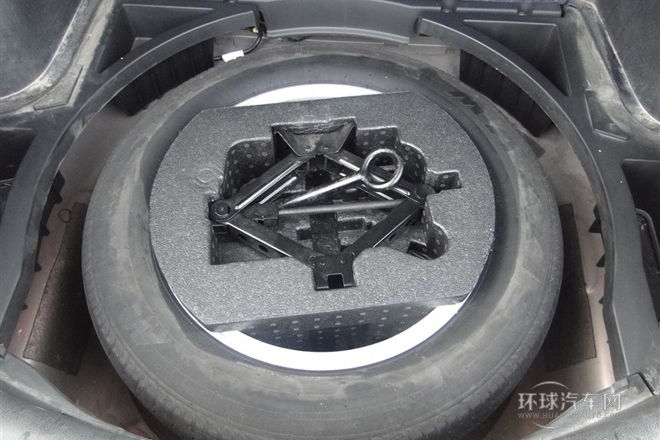 2013款 1.8T 自動兩驅(qū)五周年紀念版