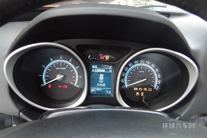 2013款 1.8T 自動(dòng)兩驅(qū)五周年紀(jì)念版