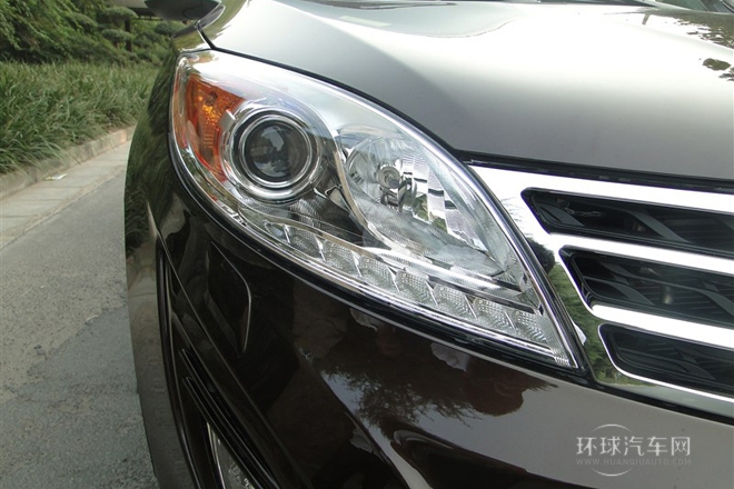 2013款 1.8T 自動兩驅五周年紀念版