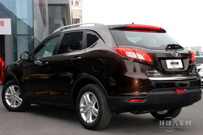 2013款 1.8T 自動四驅豪華版